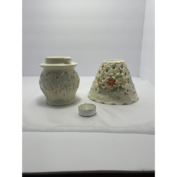 Vintage‎ Victorian Style CANDLE Lamp By Lincolnshire Raised Flowers 3D - Picture 4 of 13